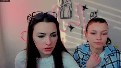 Snapshot of tina_golden1 chatting on 03/16/26, 06:28 tina_golden1 online show from 03/16/26, 06:28