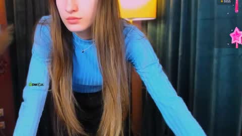 Snapshot of tina_golden1 chatting on 04/21/26, 02:56 tina_golden1 online show from 04/21/26, 02:56