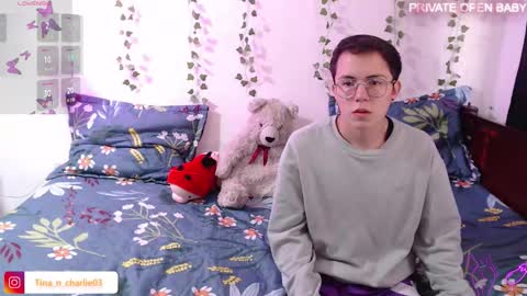 Tina N Charlie online show from 11/08/25, 01:44