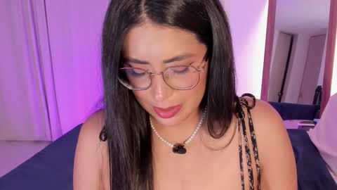 tina_olsen07 online show from 02/20/26, 10:43