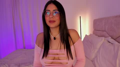 Snapshot of tina_olsen07 chatting on 04/12/26, 09:53 tina_olsen07 online show from 04/12/26, 09:53