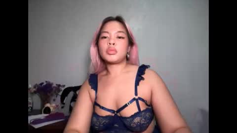 Tina online show from 05/11/26, 12:33