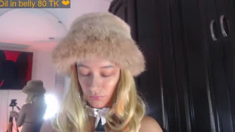 Snapshot of tina_wild_ chatting on 04/08/26, 09:26 Tina Wild online show from 04/08/26, 09:26
