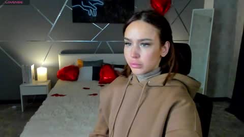 Snapshot of tina_xx_tina chatting on 03/31/26, 01:40 Kristina online show from 03/31/26, 01:40