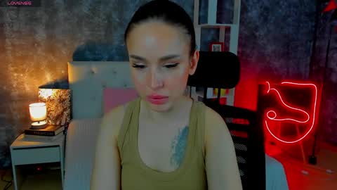 Snapshot of tina_xx_tina chatting on 04/08/26, 01:38 Kristina online show from 04/08/26, 01:38