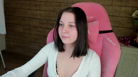 TinaBurton online show from 01/17/26, 04:22