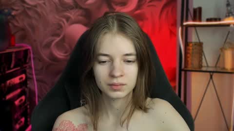 Snapshot of tinadavil chatting on 02/04/25, 02:21 Tina Davil online show from 02/04/25, 02:21