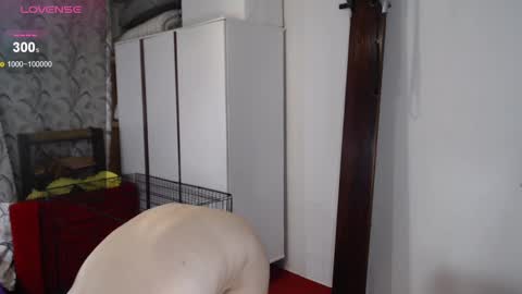 TinaFlower online show from 12/11/24, 03:58