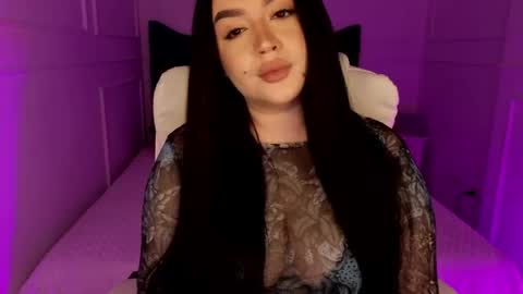 hi im curvy babyface girlie Tina online show from 04/11/26, 07:45
