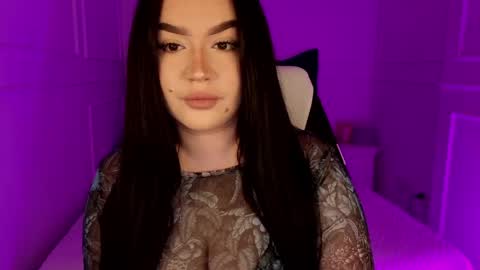 hi im curvy babyface girlie Tina online show from 05/07/26, 03:28