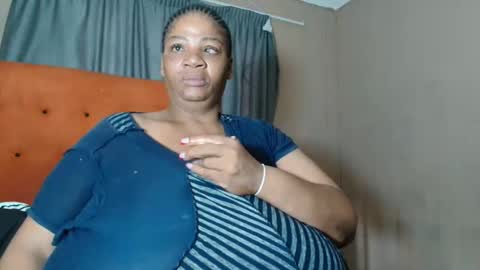 tinagiant online show from 02/23/26, 05:16