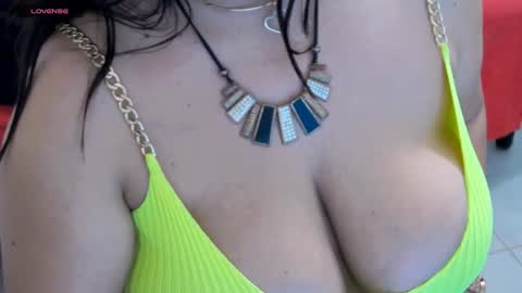 Snapshot of tinakay1 chatting on 01/13/25, 09:52 tinakay1 online show from 01/13/25, 09:52