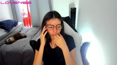 Tina online show from 02/15/25, 07:17