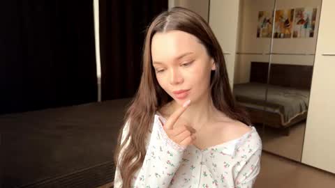 Tina online show from 03/06/26, 07:05