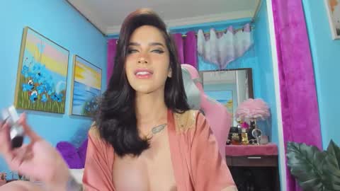 Tina Valentine online show from 01/05/26, 05:27