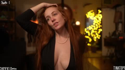 Snapshot of tinatopp chatting on 01/02/25, 03:26 Tina - online show from 01/02/25, 03:26