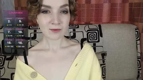 Snapshot of tinawincee chatting on 03/07/26, 05:15 Tina online show from 03/07/26, 05:15