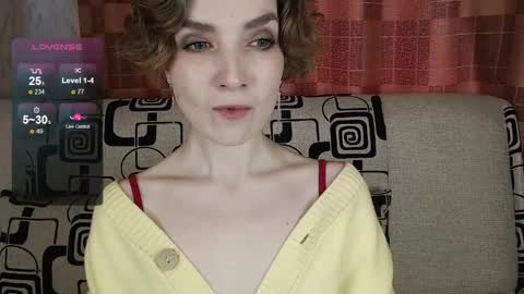 Snapshot of tinawincee chatting on 04/02/26, 04:54 Tina online show from 04/02/26, 04:54