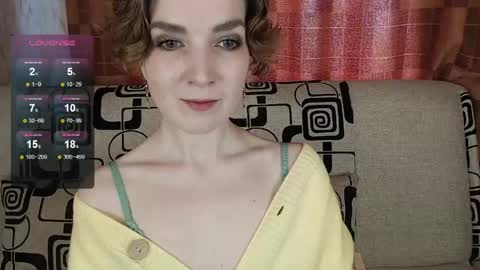 Snapshot of tinawincee chatting on 04/11/26, 05:12 Tina online show from 04/11/26, 05:12