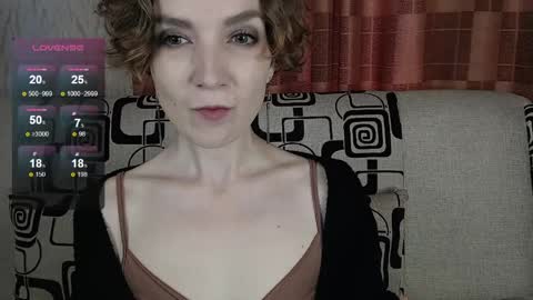 Snapshot of tinawincee chatting on 05/14/26, 04:52 Tina online show from 05/14/26, 04:52