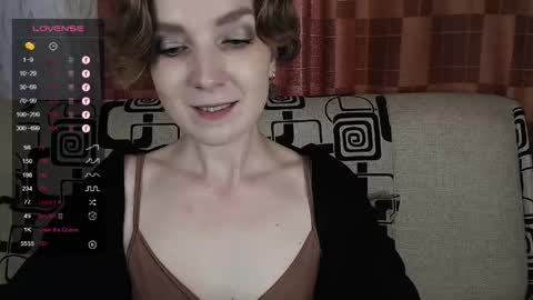 Snapshot of tinawincee chatting on 06/05/26, 06:52 Tina online show from 06/05/26, 06:52