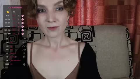 Snapshot of tinawincee chatting on 06/19/26, 05:56 Tina online show from 06/19/26, 05:56