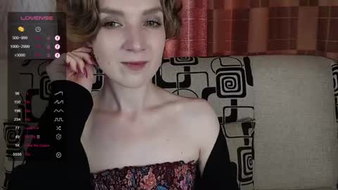 Snapshot of tinawincee chatting on 07/10/26, 06:28 Tina online show from 07/10/26, 06:28