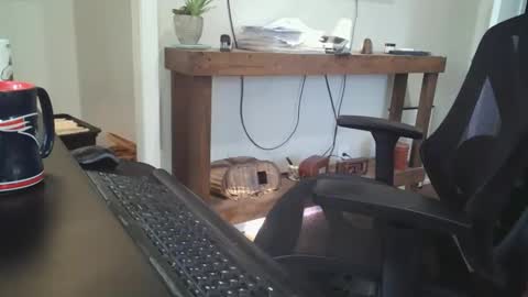 Snapshot of tincup430 chatting on 03/24/26, 11:26 5 day load on deck online show from 03/24/26, 11:26