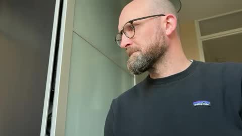 tingtang2007 online show from 10/27/25, 01:04