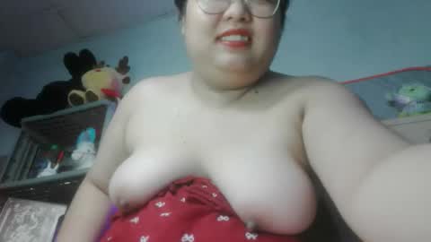 Snapshot of tini_bei chatting on 05/08/26, 03:50 tini_bei online show from 05/08/26, 03:50