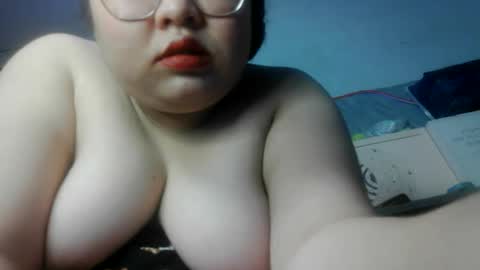 Snapshot of tini_bei chatting on 06/09/26, 04:07 tini_bei online show from 06/09/26, 04:07