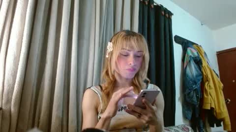 Snapshot of tini_mix206927 chatting on 04/13/26, 12:49 tini_mix206927 online show from 04/13/26, 12:49