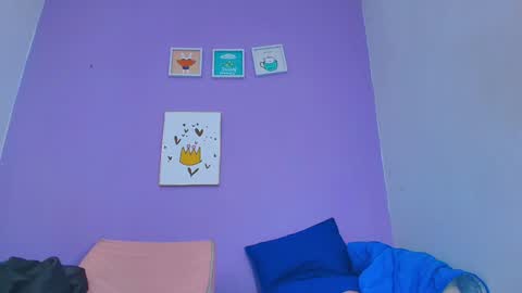 Snapshot of tinkerbell_1 chatting on 01/26/25, 10:24 tinkerbell online show from 01/26/25, 10:24