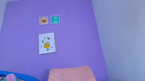 Snapshot of tinkerbell_1 chatting on 03/08/25, 01:39 tinkerbell online show from 03/08/25, 01:39