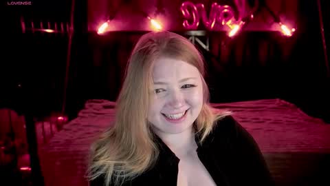 TinkerrBelll online show from 02/18/26, 08:27