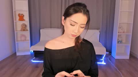 Snapshot of tinki_winkii chatting on 01/17/26, 03:17 Tina online show from 01/17/26, 03:17