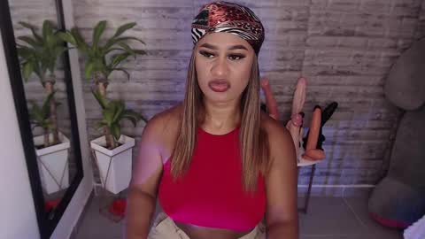 Tinna Goddess online show from 09/11/25, 05:02