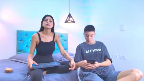 Snapshot of tinny_and_candy chatting on 01/15/25, 01:31 TINNY AND CANDY online show from 01/15/25, 01:31