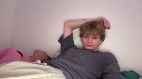 TinnyDoll online show from 02/04/26, 06:14