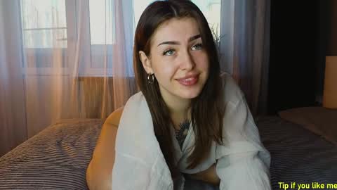 Snapshot of tinnymollys01 chatting on 06/05/26, 02:56 Molly online show from 06/05/26, 02:56