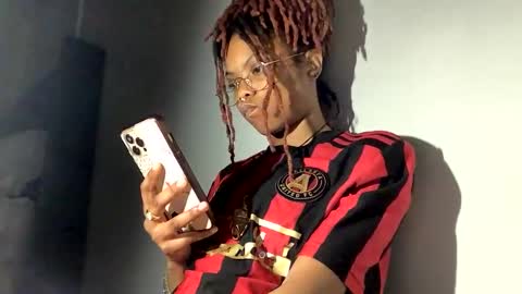 Snapshot of tiny_cupcake2 chatting on 01/29/25, 06:54 cupcake online show from 01/29/25, 06:54