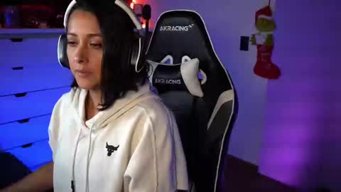 Ana Molly online show from 12/05/24, 10:45