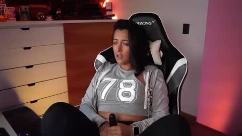 Ana Molly online show from 01/09/25, 04:41