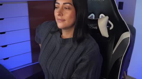 Ana Molly online show from 01/14/25, 10:02