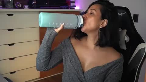 Ana Molly online show from 01/21/25, 01:18