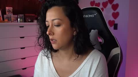 Ana Molly online show from 02/02/25, 10:17