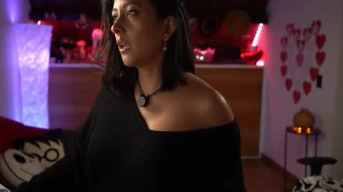 Ana Molly online show from 02/11/25, 01:10