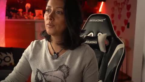 Ana Molly online show from 02/12/25, 09:54