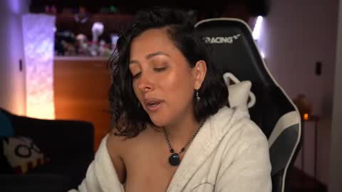 Ana Molly online show from 03/06/25, 10:04