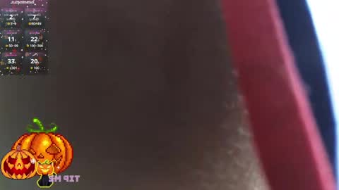 tiny_vixen_ online show from 10/28/25, 02:20